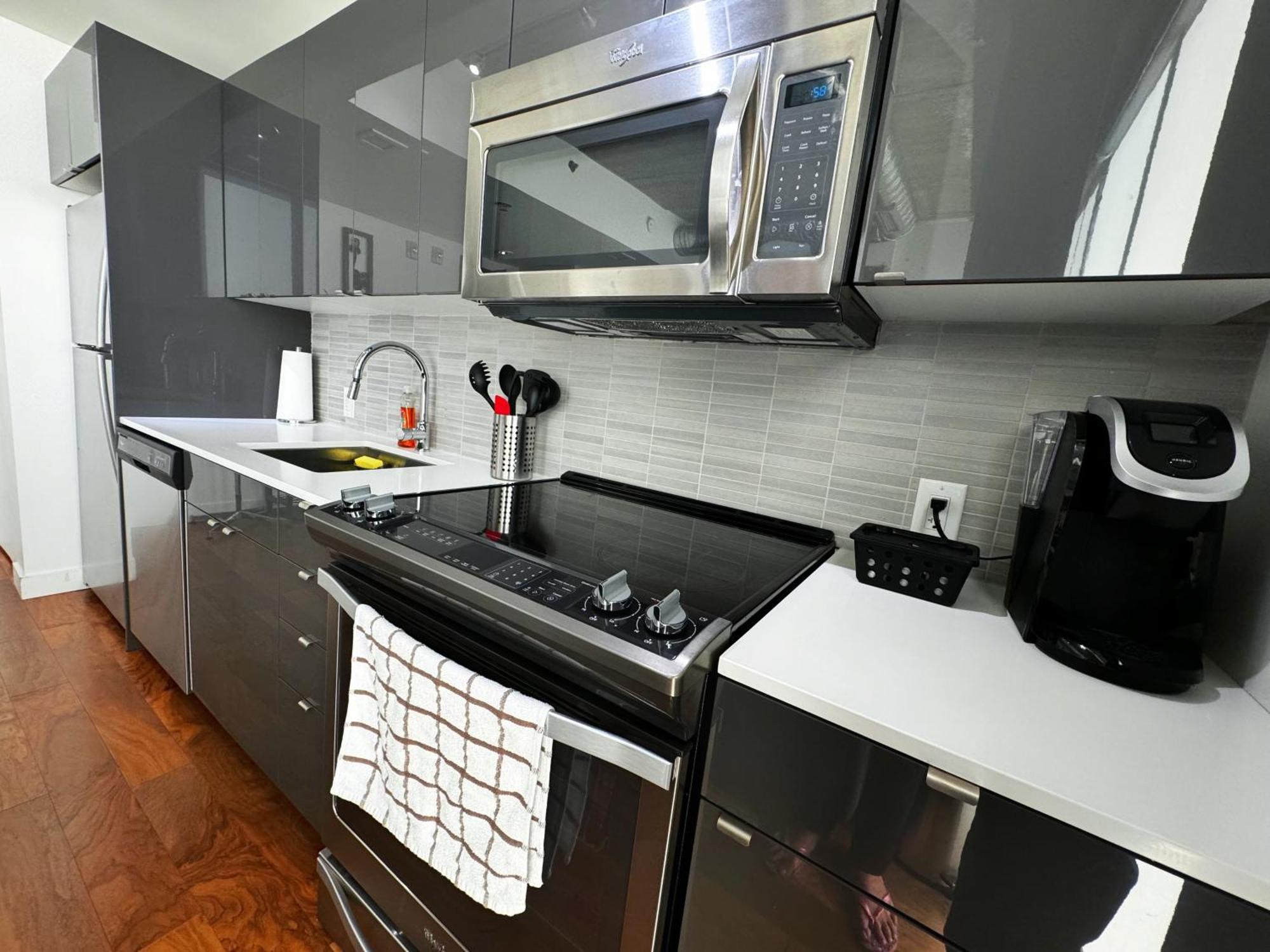 Cozy 1Br Apt - Downtown Вінніпег Екстер'єр фото